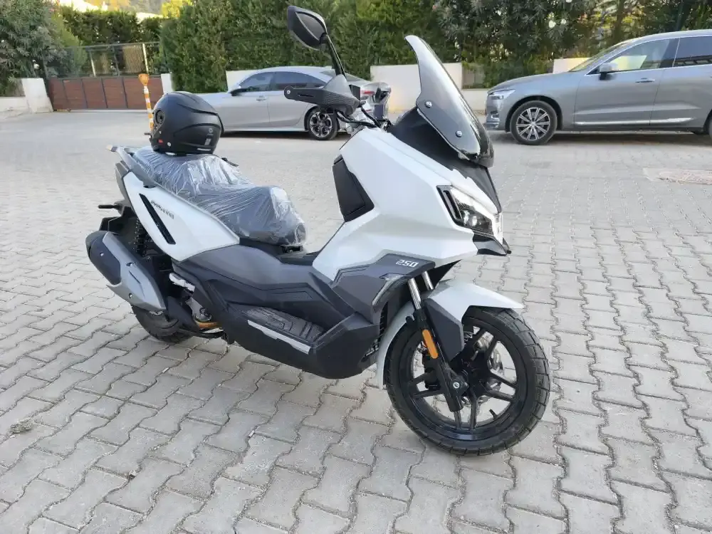 SYM ADX 250